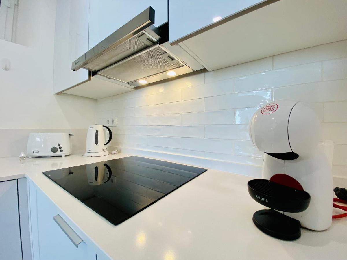 Tia Anica House I - Apartment With Terrace In Central Fuseta Beach Village ภายนอก รูปภาพ