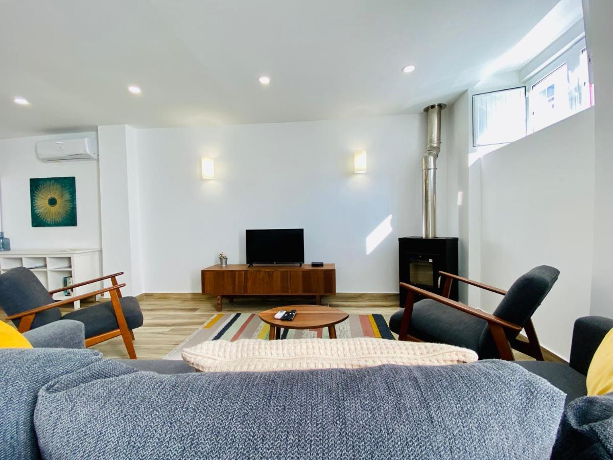 Tia Anica House I - Apartment With Terrace In Central Fuseta Beach Village ภายนอก รูปภาพ